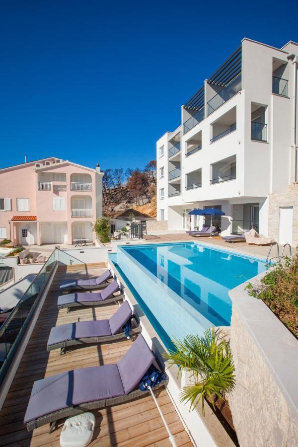 Villa Cascada Podgora Exteriér fotografie