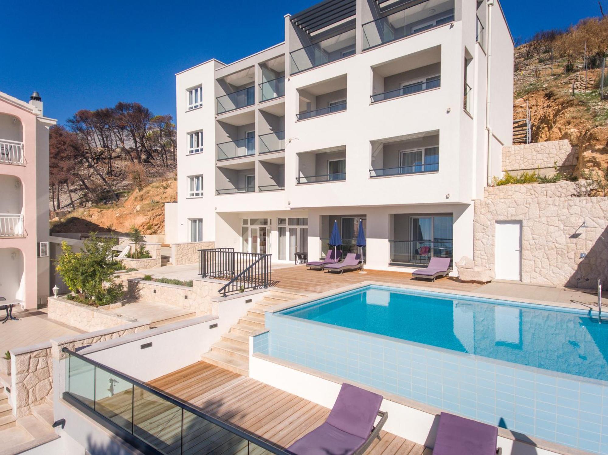 Villa Cascada Podgora Exteriér fotografie